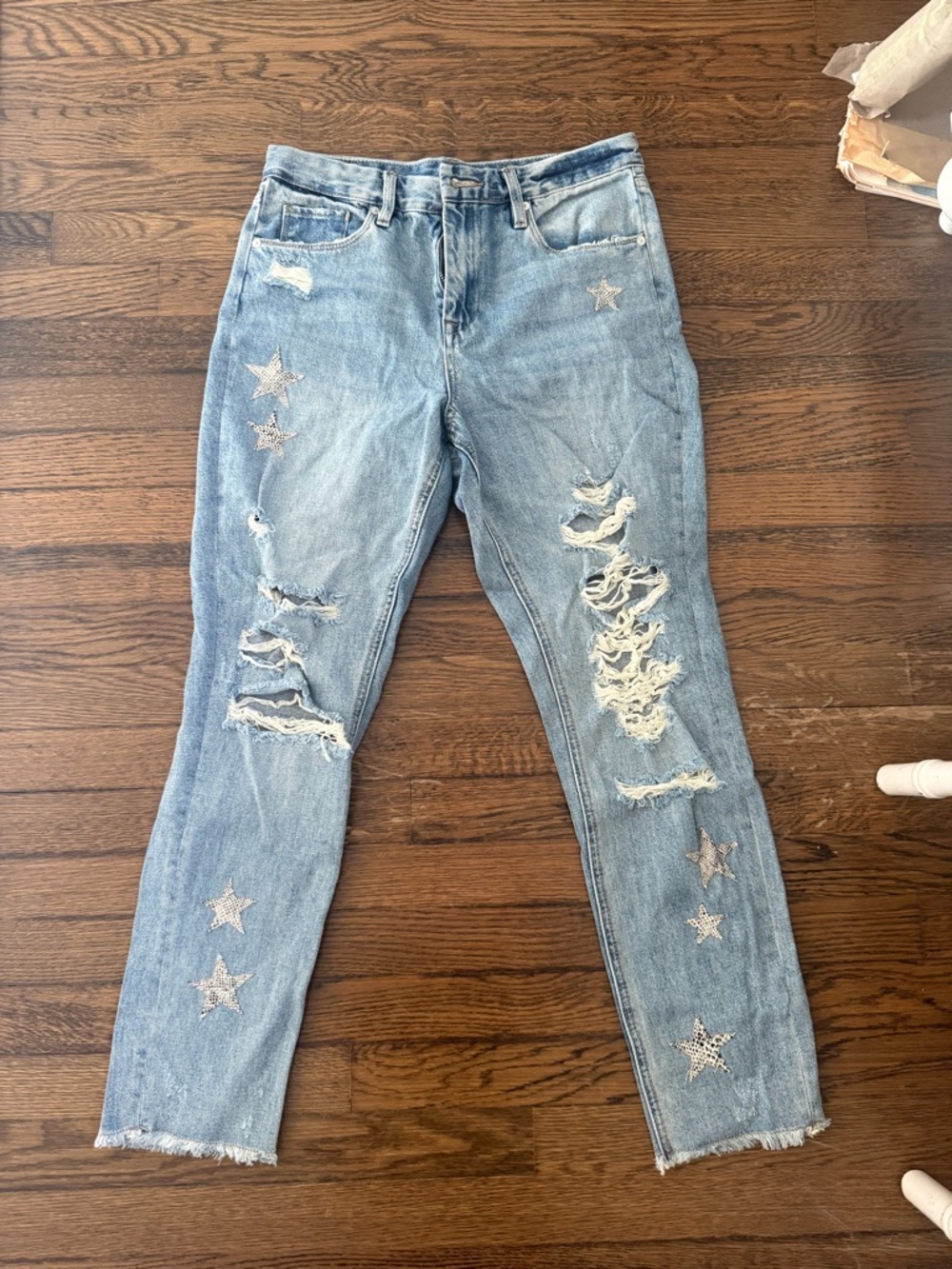 Blank NYC Light Blue Distressed Star-Appliqué Boyfriend Jeans